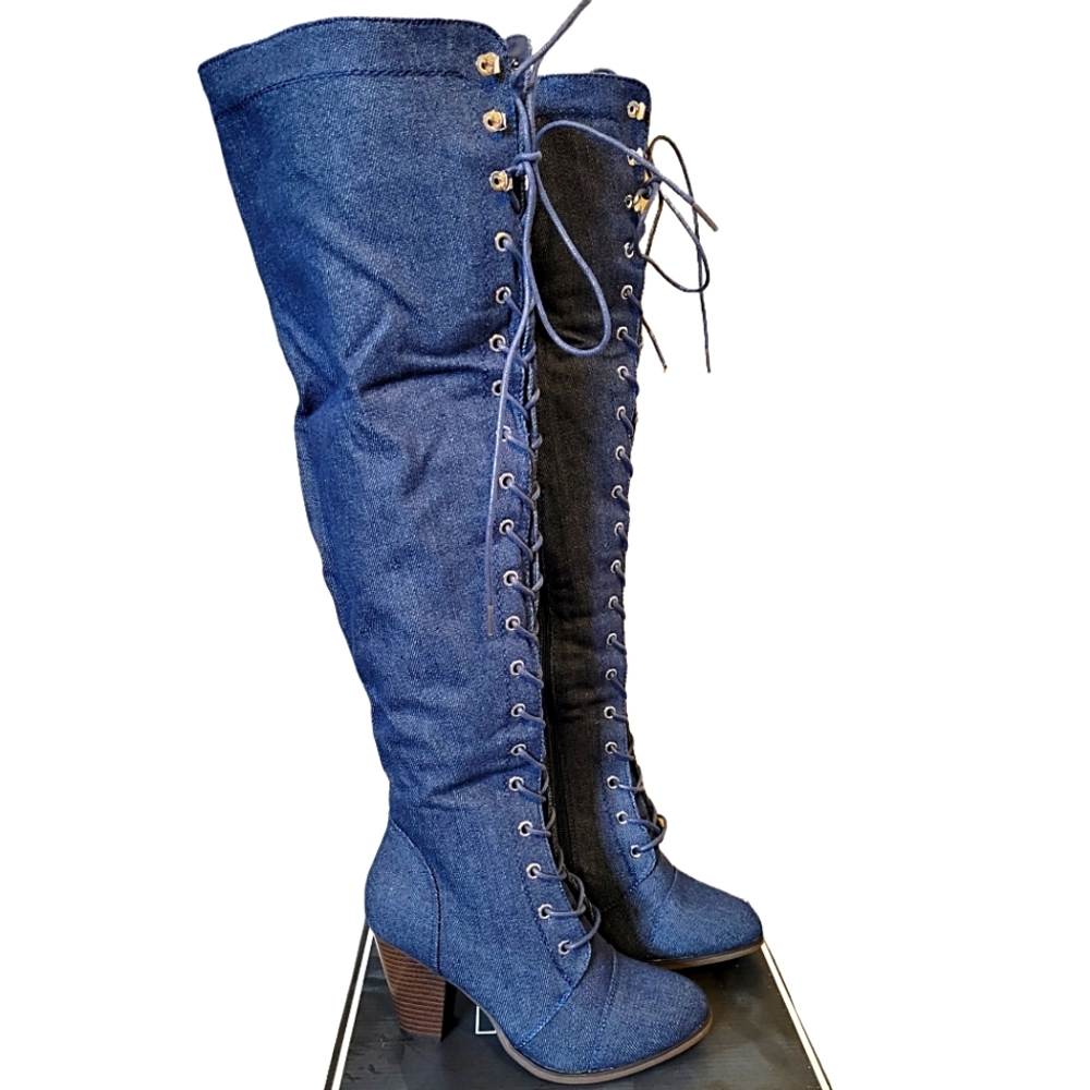 ⭐️2 SIZES LEFT - DARK DENIM LACE-UP KNEE HIGH BOOTS-NIB - Picture 1 of 6